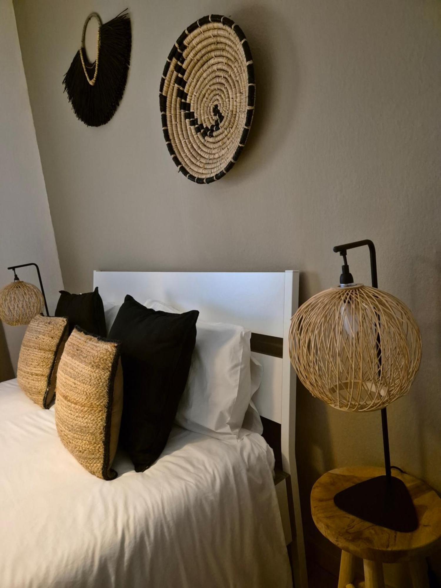 Chitaka'S Organic Farmhouse In Ribatejo Santo Estevao  エクステリア 写真