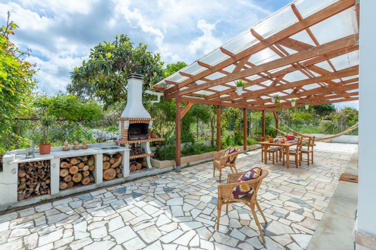 Chitaka'S Organic Farmhouse In Ribatejo Santo Estevao  エクステリア 写真